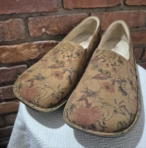 Alegria Floral Leather Debra Slip-on